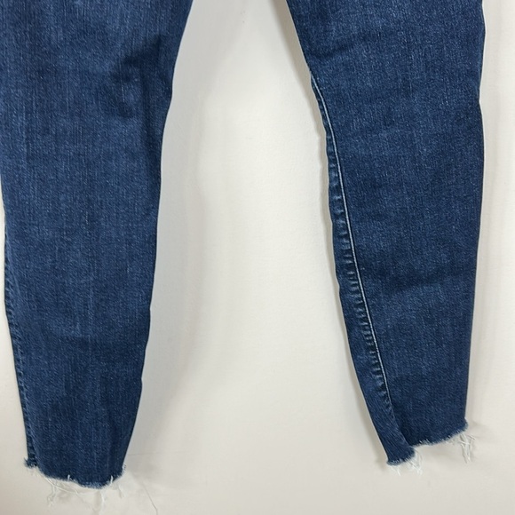 MOTHER High Waisted Looker Jean Ankle Fray Close to the Edge Sz 30 - Picture 10 of 16
